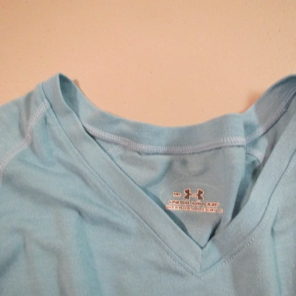 Blue Under Armour Top Size Small - Picture 2 of 6